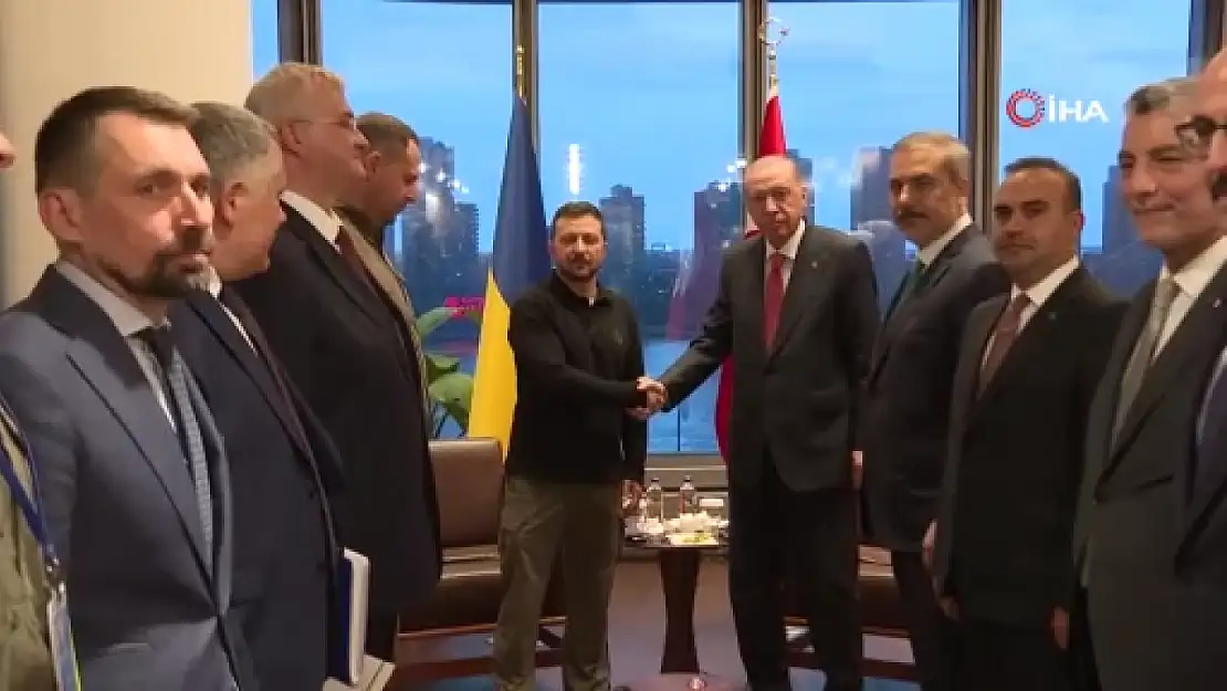 Cumhurbaşkanı Erdoğan, Ukrayna Devlet Başkanı Zelenskiy'le görüştü