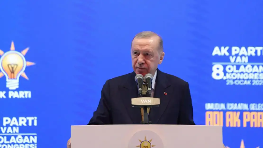 Cumhurbaşkanı Erdoğan: Van'ı daha ileriye taşımak için ne gerekiyorsa yapacağız