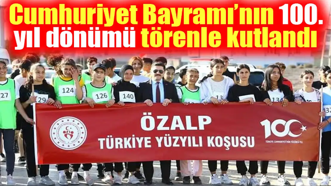 Cumhuriyet Bayramı'nın 100. yıl dönümü törenle kutlandı