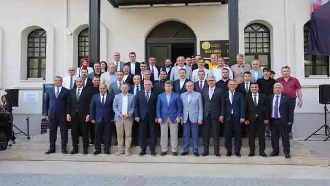 Cumhuriyeti kuran şehirler bir araya geldi
