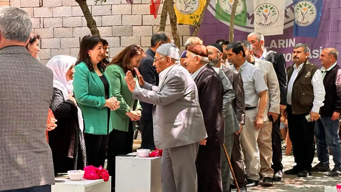 DEM Parti'den bayramlaşma etkinliği