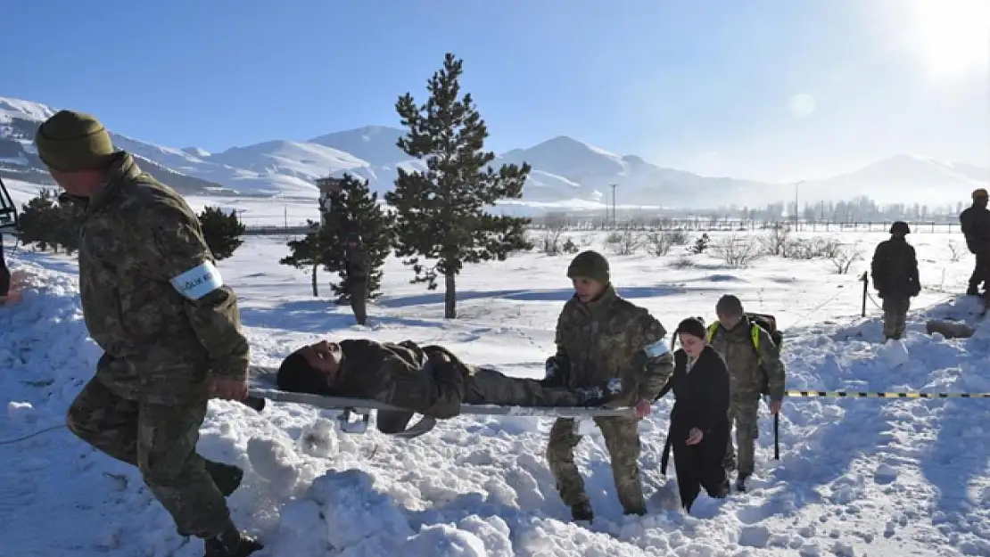 Deprem tatbikatı yapıldı