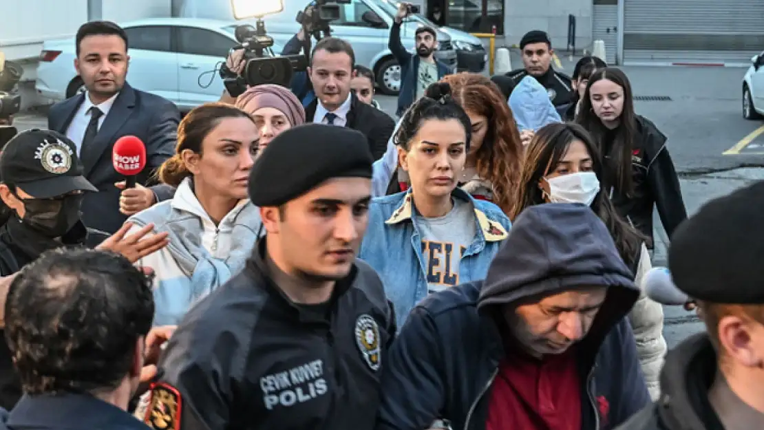 Dilan Polat 'Oğlum sana kim bakacak' diye bağırmıştı