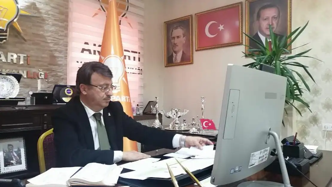 Türkmenoğlu Van'ın rakamlarını  Cumhurbaşkanı Erdoğan'a   anlattı