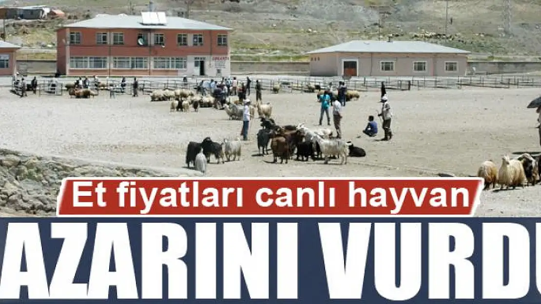 Et fiyatları canlı hayvan pazarını vurdu