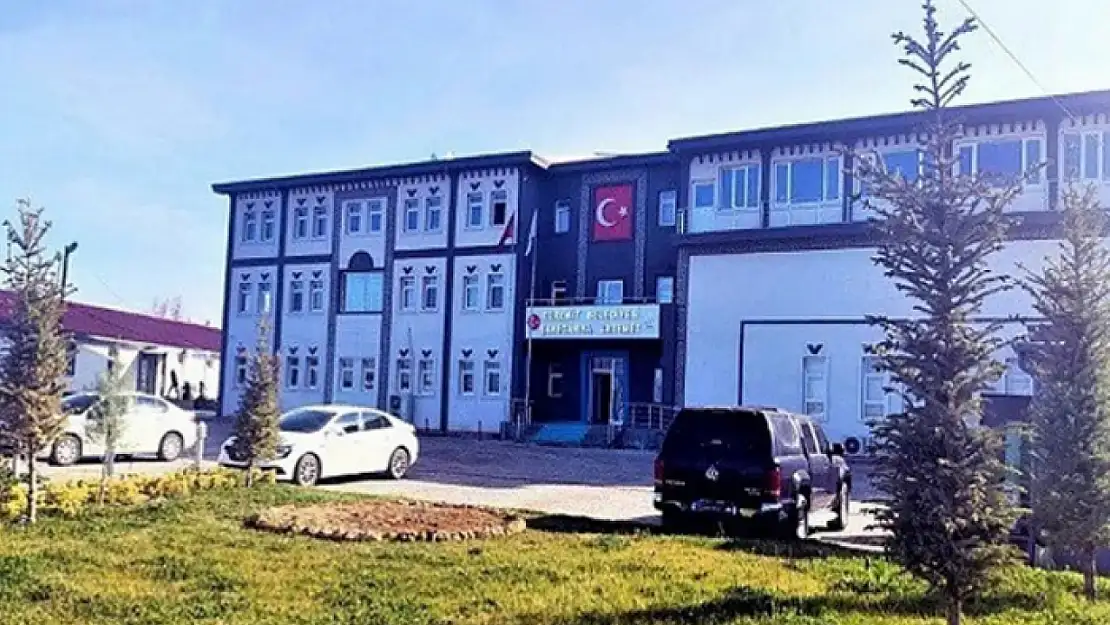 Edremit Belediyesi'nden öğrencilere kötü haber