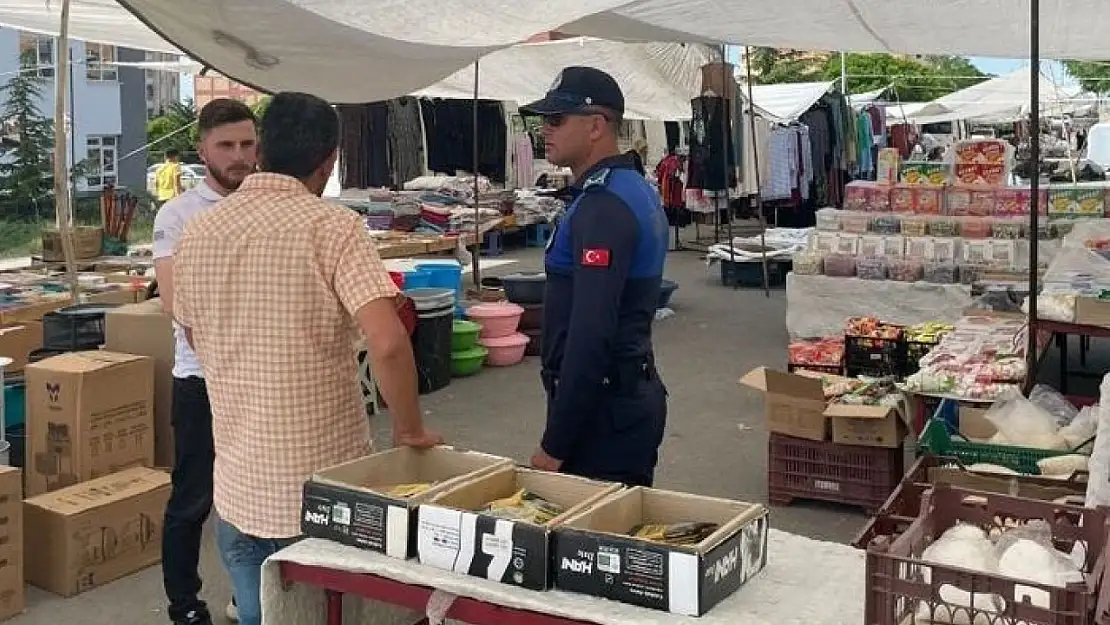 Edremit Belediyesi'nden semt pazarı denetimi