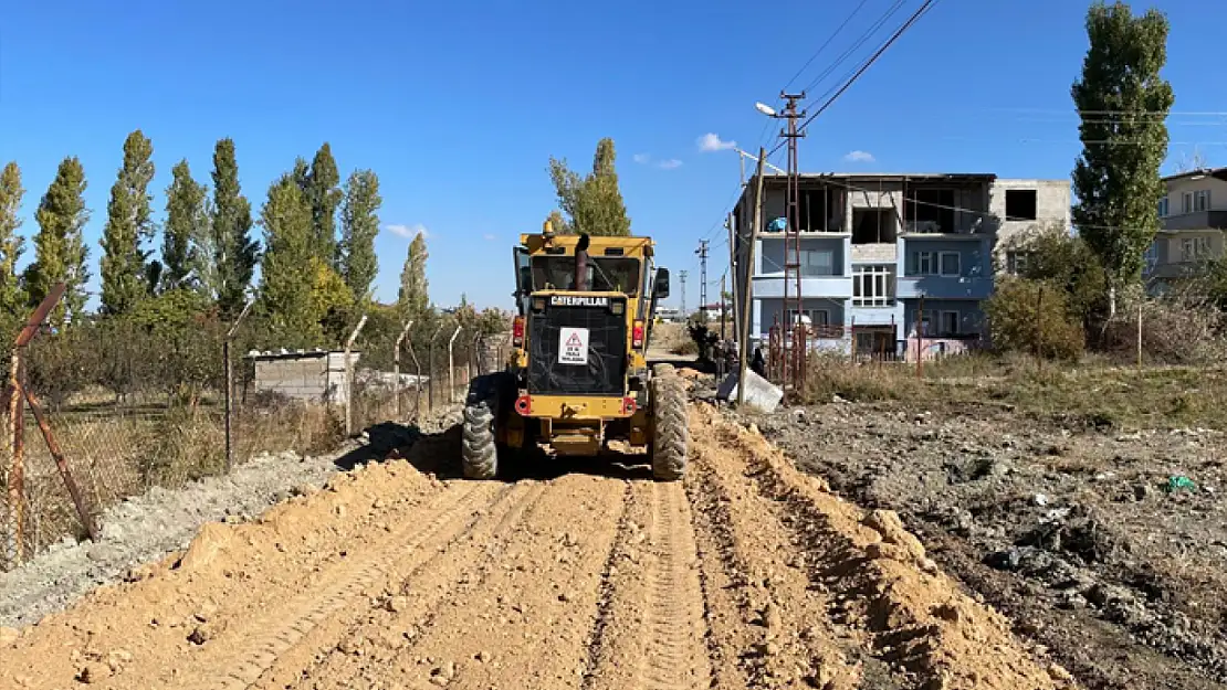 Edremit Belediyesi'nden yeni altyapı çalışmaları