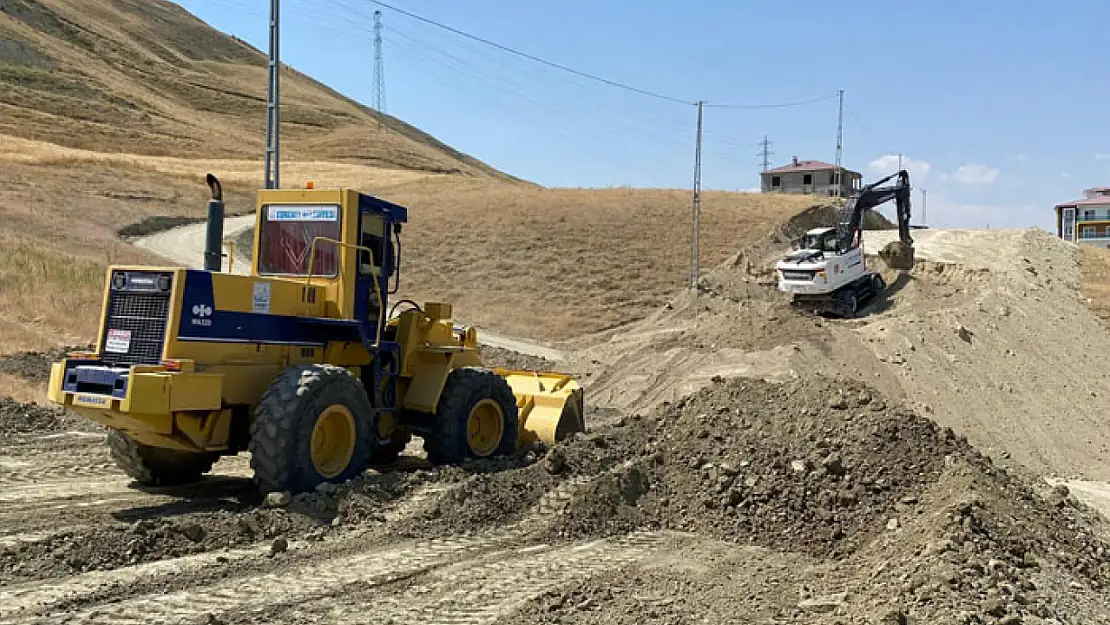 Edremit Belediyesi'nin çalışmaları sürüyor