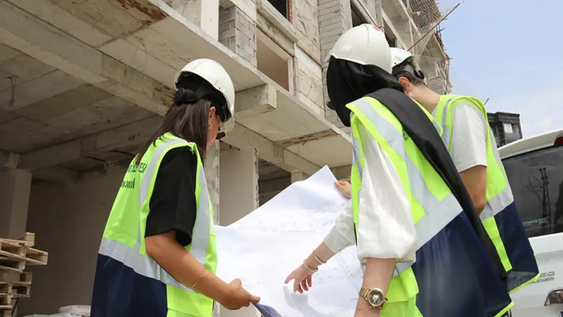 Edremit'te İş Sağlığı Güvenliği ve Yapı Kontrol denetimleri sürüyor