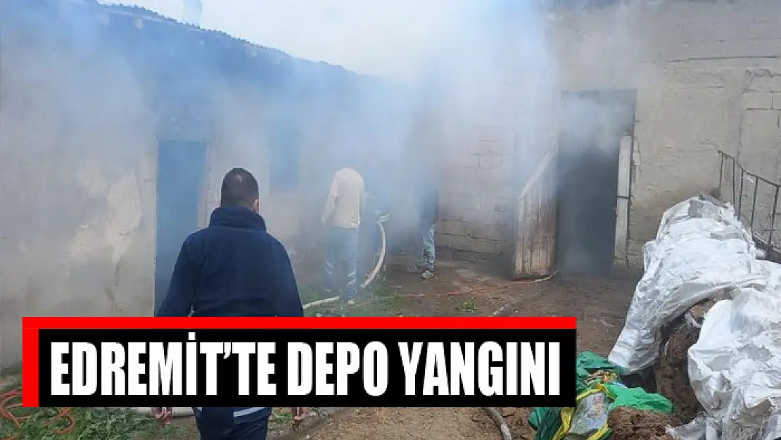 Edremit'te depo yangını