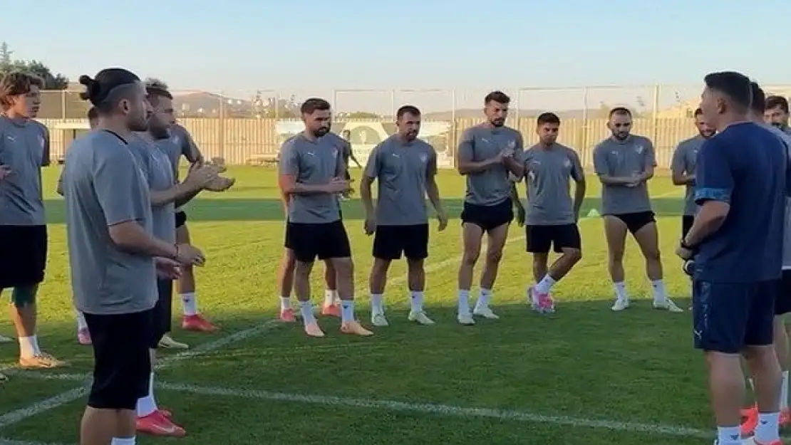 Elazığspor'da Enes Soy kampa katıldı