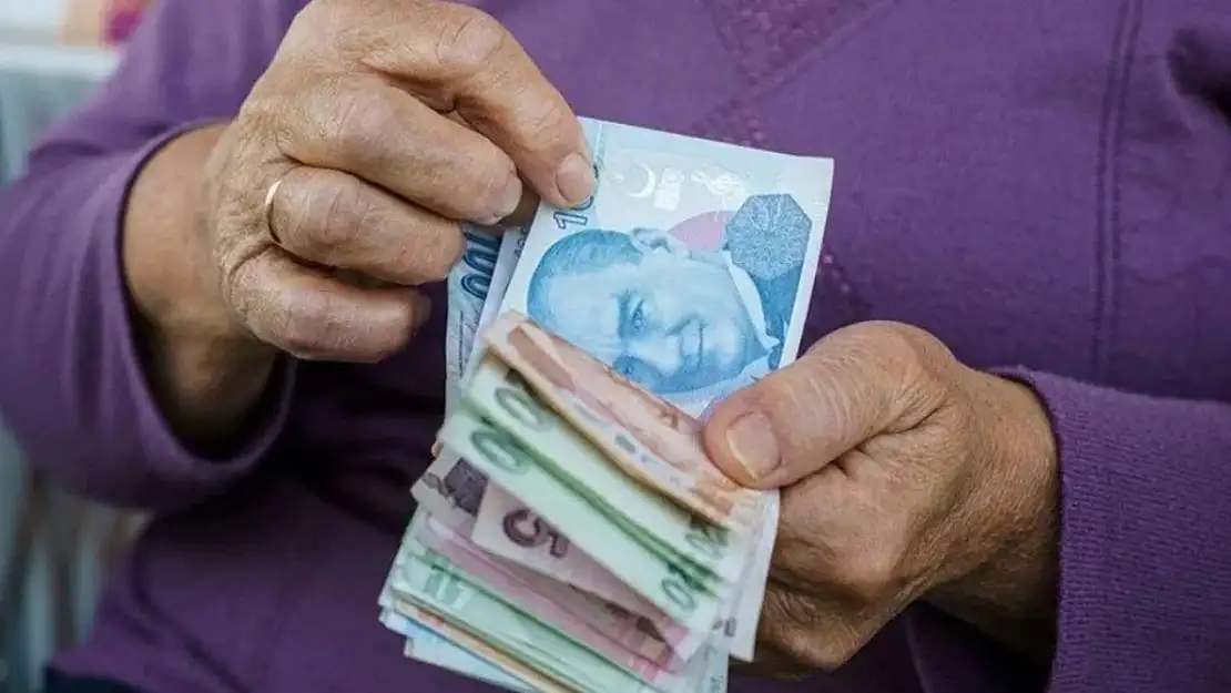 'Emeklilik maaşlarına ek 4 bin 500 lira yansıyacak'