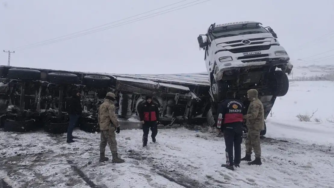 Erciş'te trafik kazası