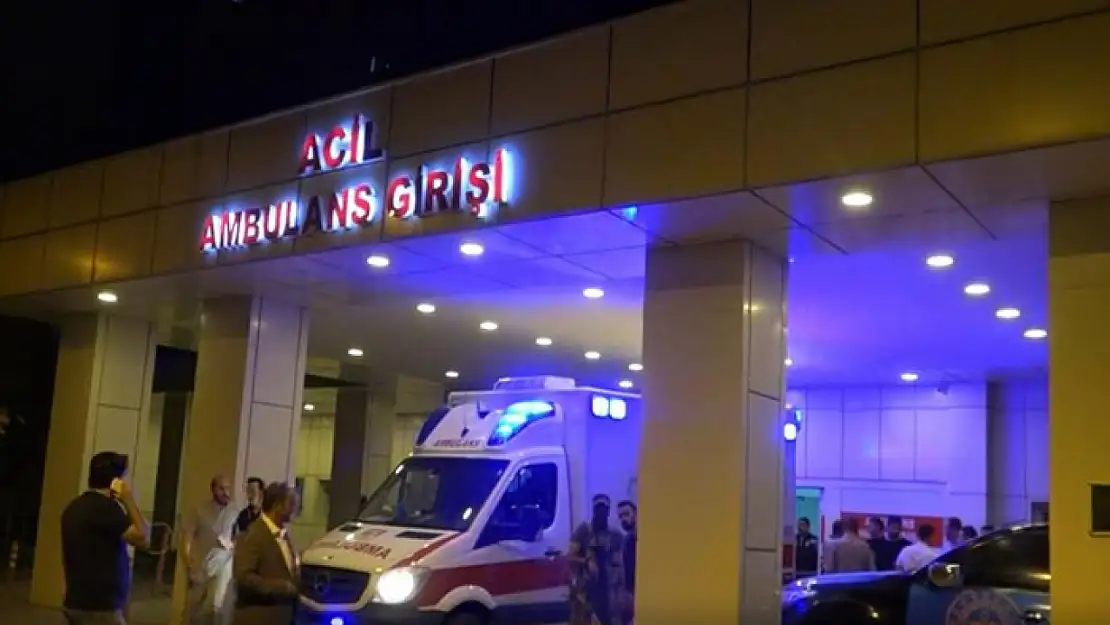 Erciş'te traktörün altında kalan çocuk hayatını kaybetti