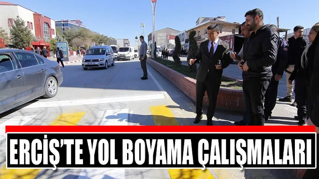 Erciş'te yol boyama çalışmaları