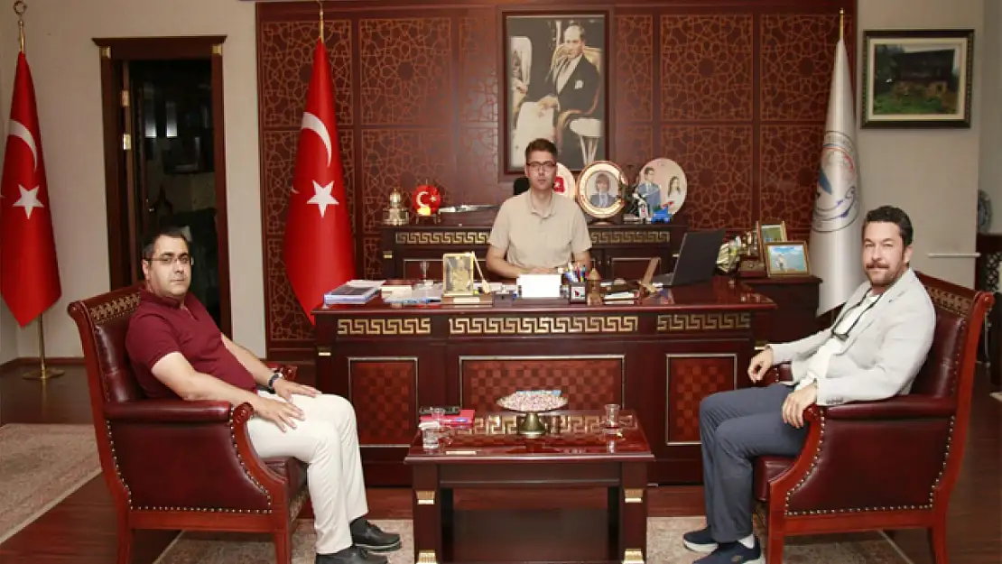 Eren Adıgüzel'den Kaymakam Karaloğlu'na ziyaret