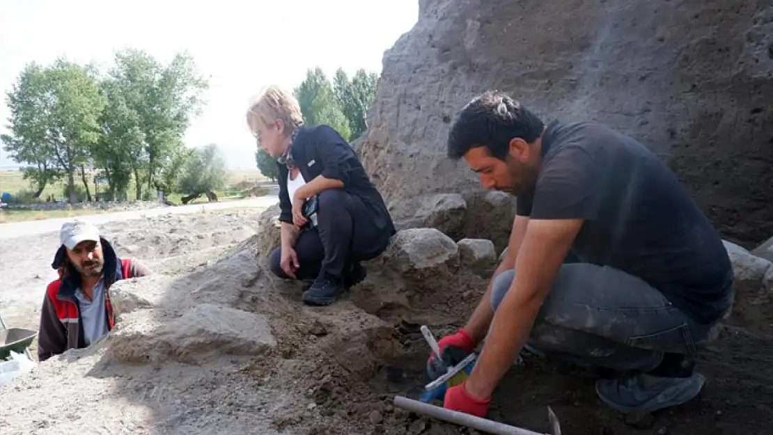 Erzurum'daki arkeolojik kazılarda 6 bin yıl öncesine dair izler ortaya çıkarılıyor