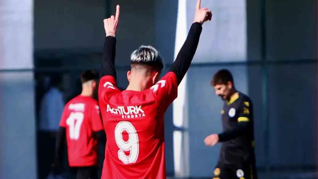 Eskişehirspor hazırlık karşılaşmasını farklı kazandı