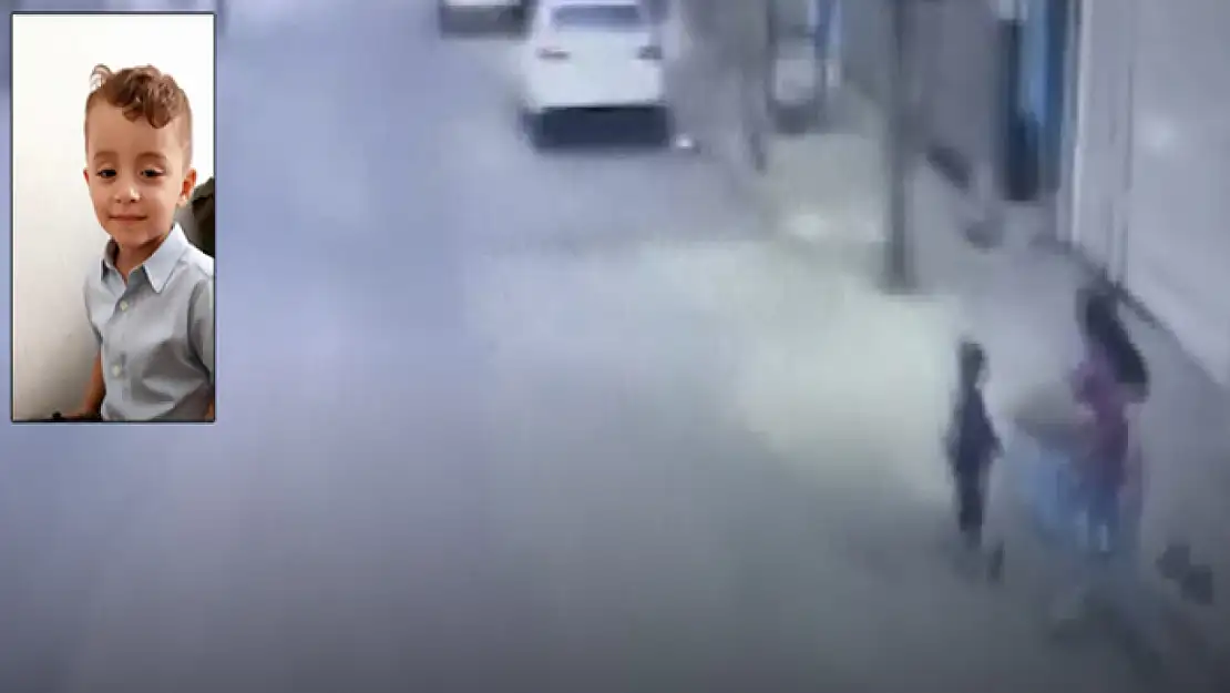 Feci kaza! 3 yaşındaki çocuk otobüsün altında kaldı