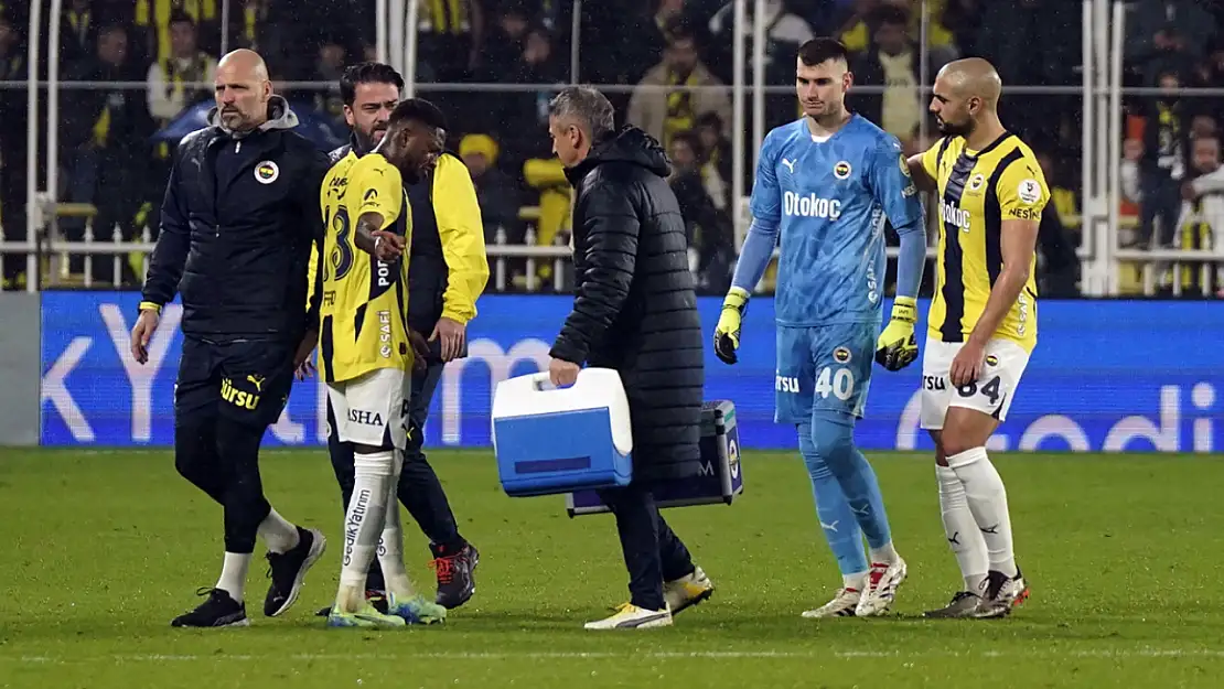 Fenerbahçe'de Dominik Livakovic sakatlandı