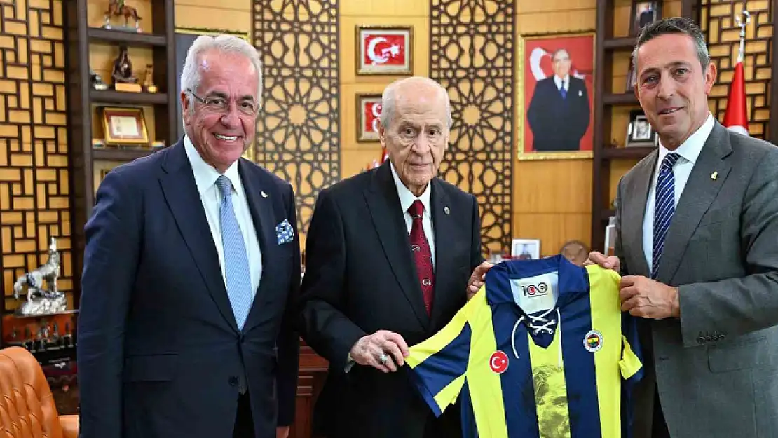 Fenerbahçe'den siyasi parti ziyaretleriyle ilgili iddialara yanıt