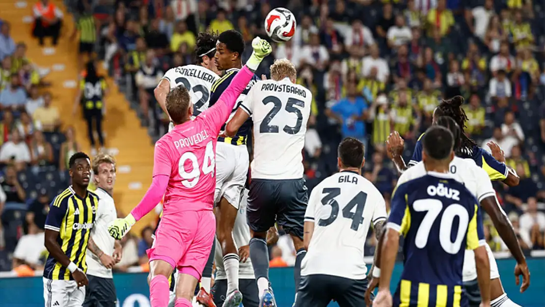Fenerbahçe, Lazio'yu mağlup etti