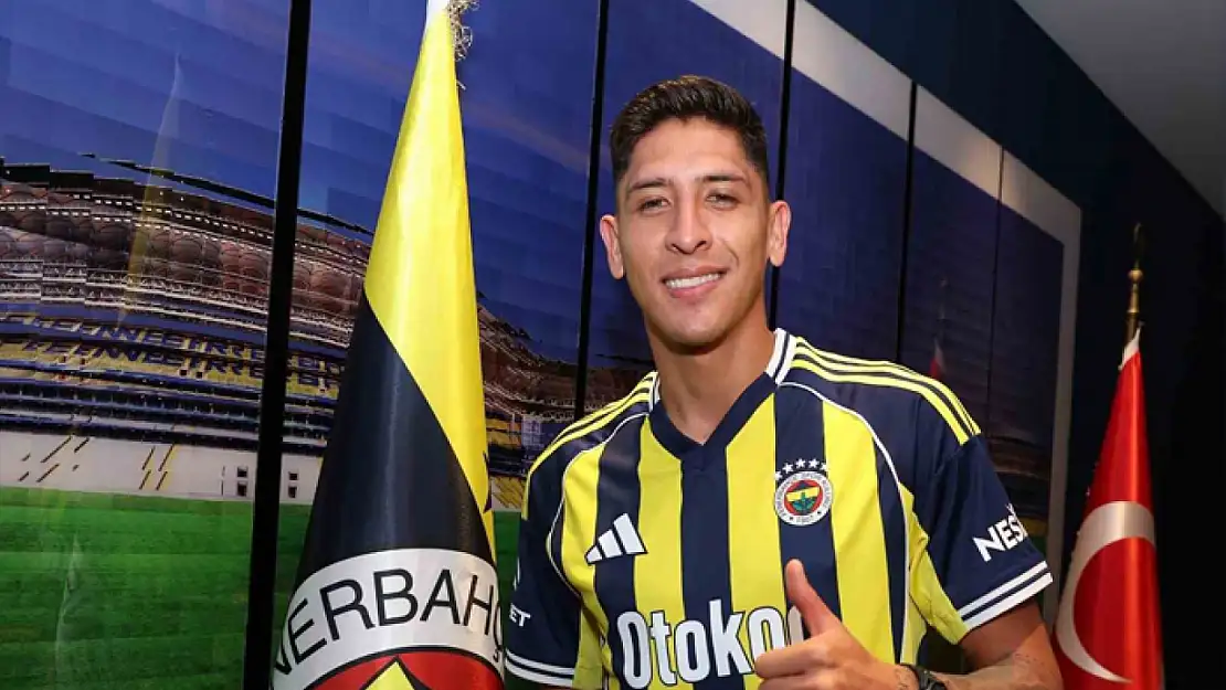 Fenerbahçe'nin ikinci Meksikalısı Edson Alvarez