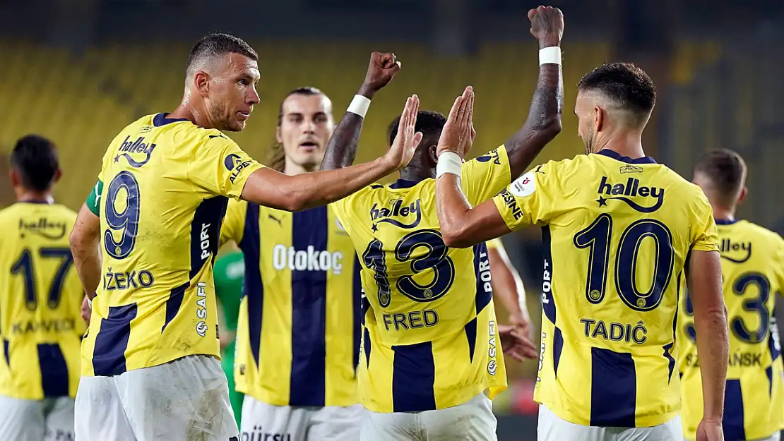 Fenerbahçe, UEFA listesini güncelledi