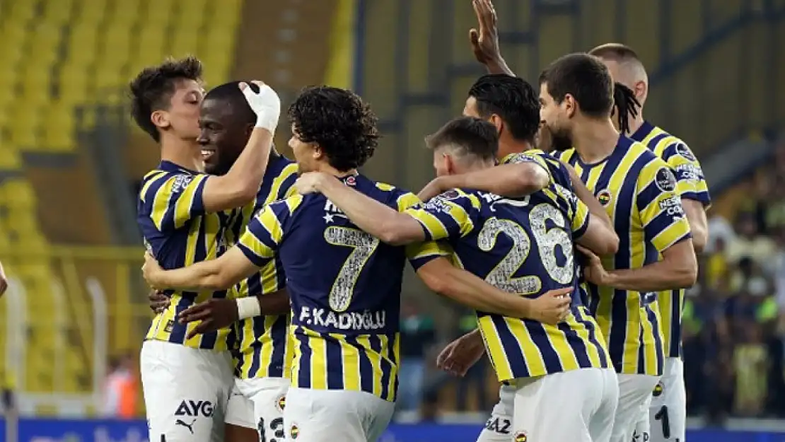 Fenerbahçeli oyuncu ülkesine dönüyor