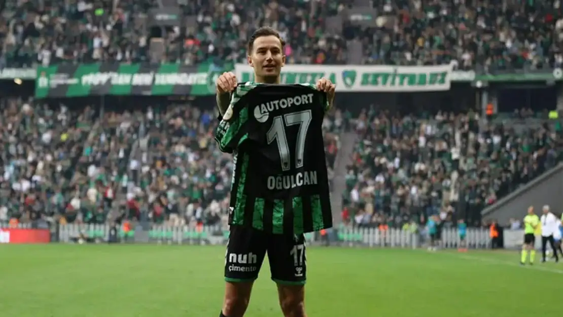 Futbolun kralları İzmit'te buluşuyor