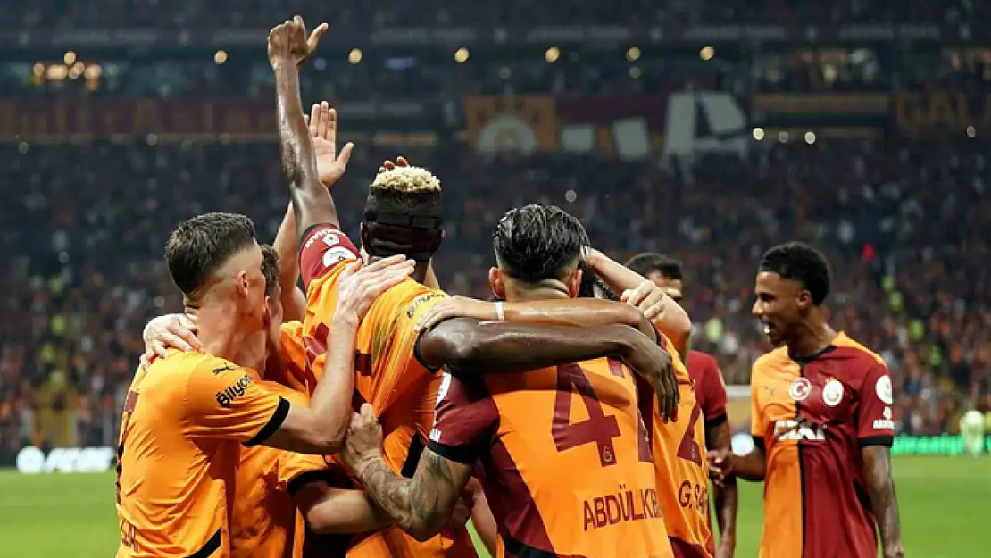 Galatasaray'da derbide hedef 3 puan