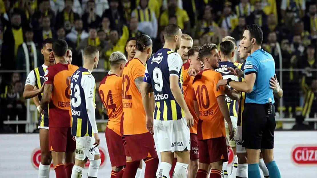 Galatasaray - Fenerbahçe derbisinin hakemi belli oldu