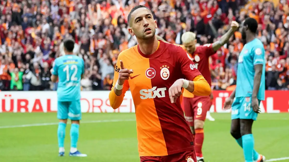 Galatasaray, Hakim Ziyech ile sözleşme imzaladı