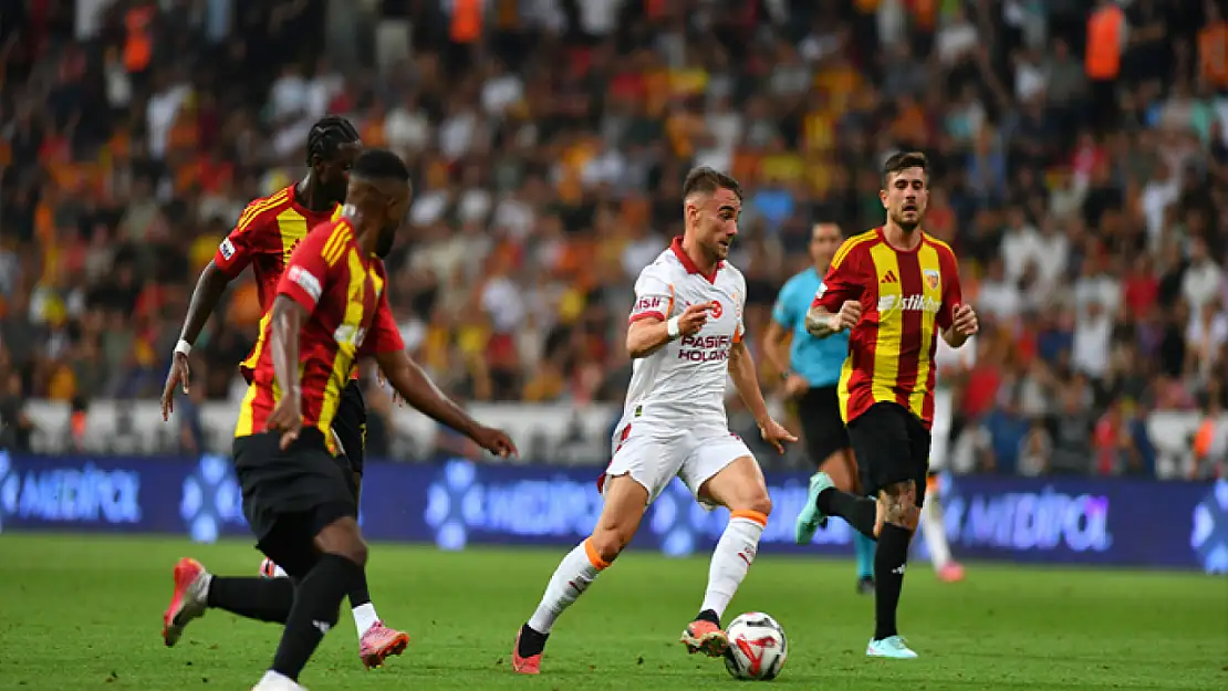 Galatasaray, Kayseri'de farka koştu