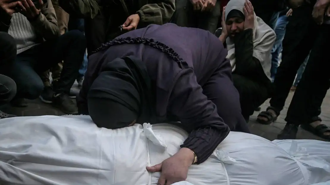 Gazze'de can kaybı 61 bin 944'e ulaştı