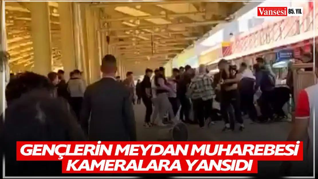 Gençlerin meydan muharebesi kamerada