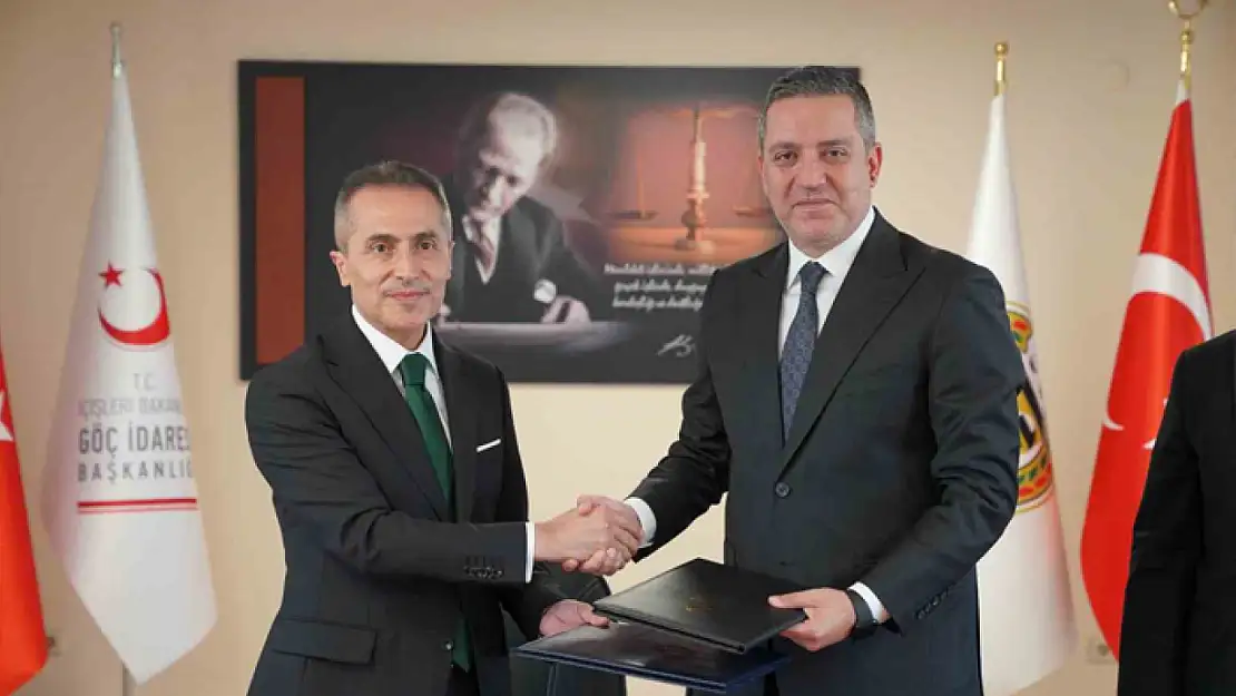 Göç İdaresi Başkanlığı ile Türkiye Barolar Birliği Arasında iş birliği protokolü imzalandı