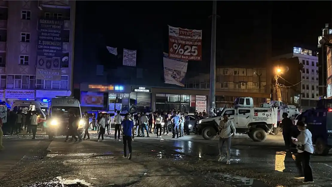 Hakkari'de iki grup arasında kavga