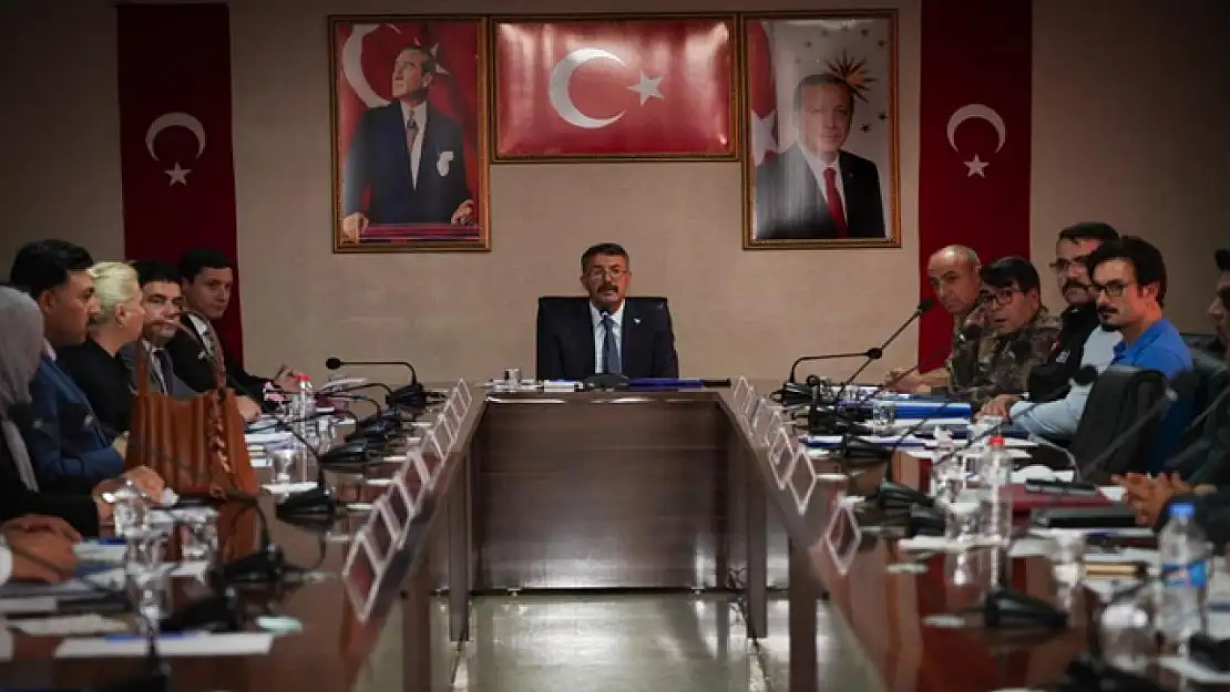 Hakkâri'de kadına şiddetle mücadele toplantısı