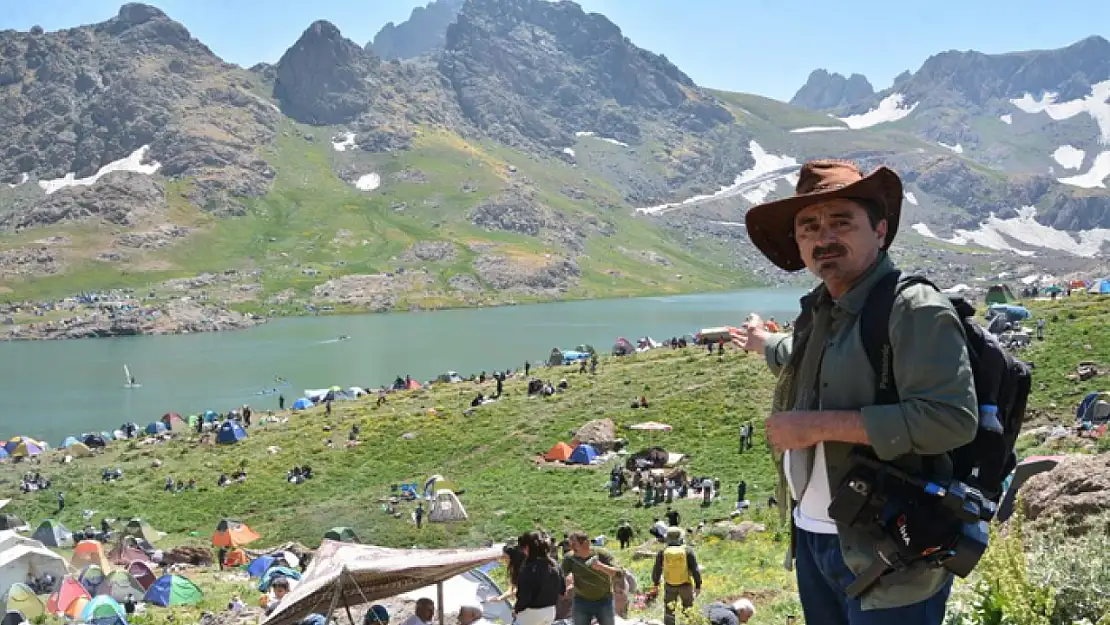 Hakkari'de sahne alacak sanatçılar açıklandı