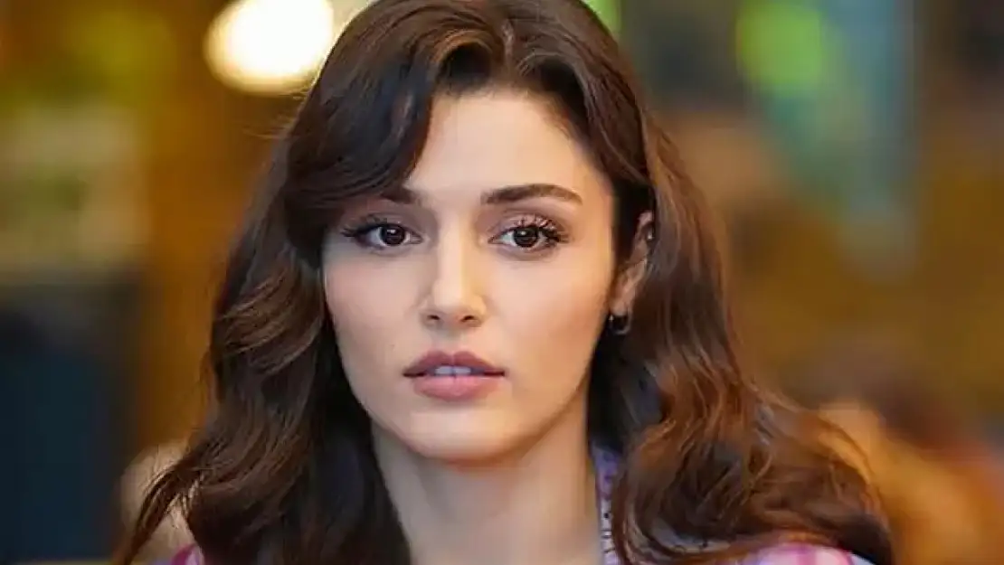 Hande Erçel'in yeni imajı takipçilerini ikiye böldü