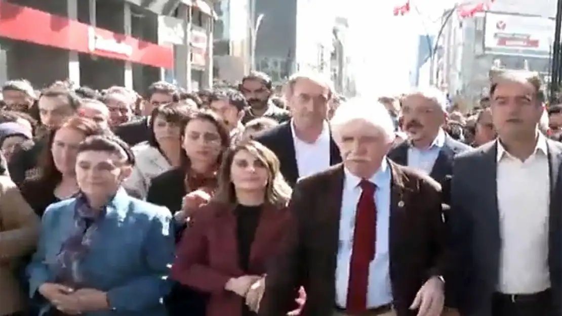 Hatimoğulları: Mazbatayı alana kadar burdayız