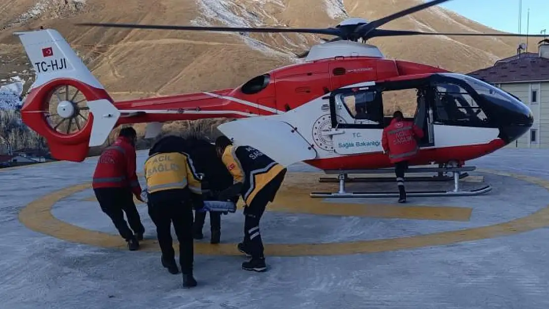 Helikopter ambulans 60 yaşındaki hasta için havalandı