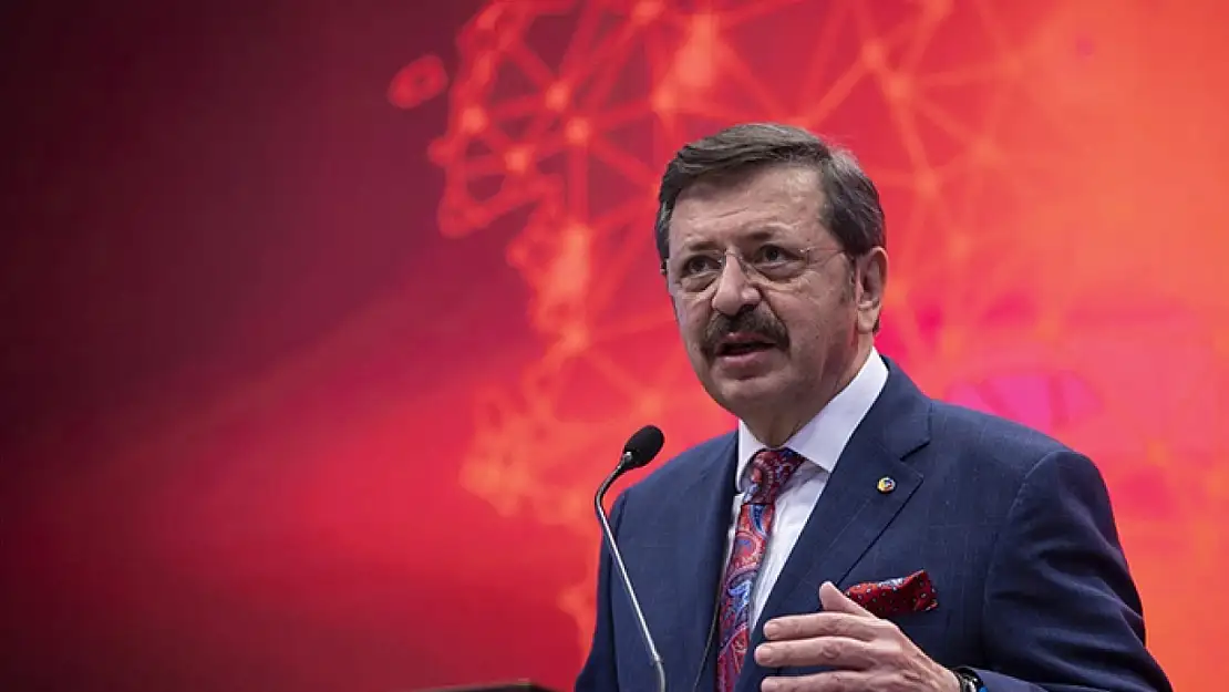 Hisarcıklıoğlu: KOBİ'lerin rekabeti için e-ticaret ve dijitalleşme şart