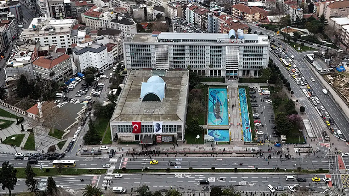 İBB'ye yönelik yolsuzluk soruşturmasında 22 şüpheliye gözaltı kararı