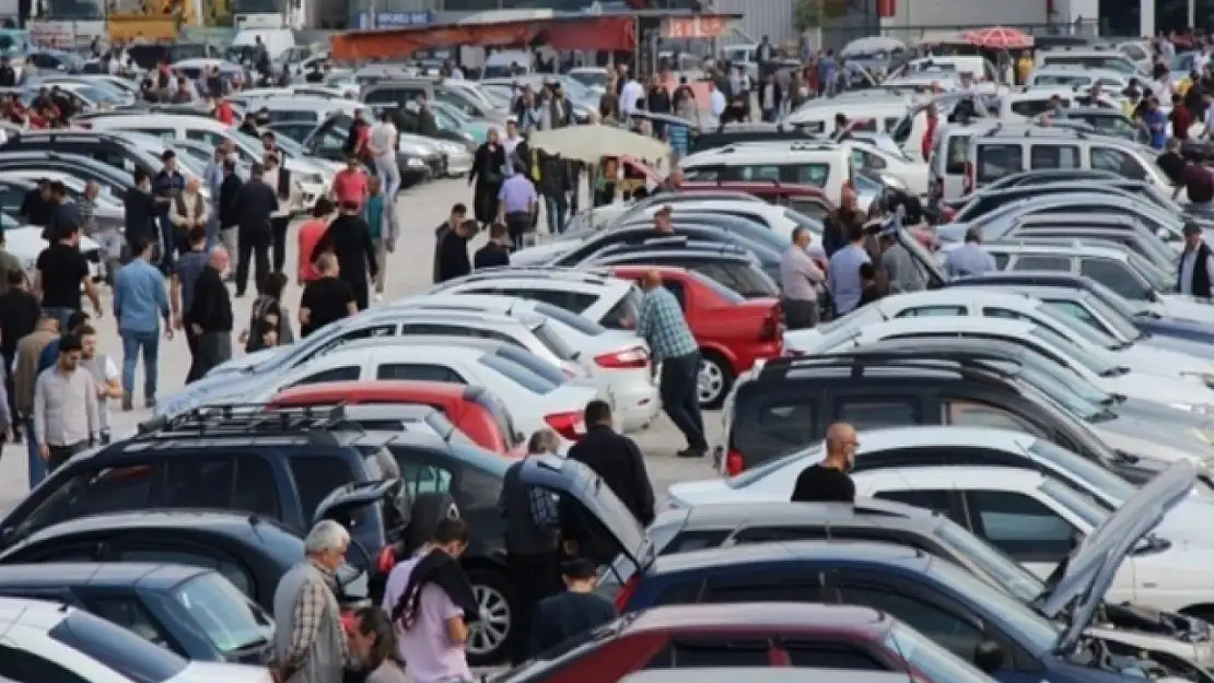 İkinci el otomobil piyasasında fiyatlar son 1 yılda yüzde 30 düştü