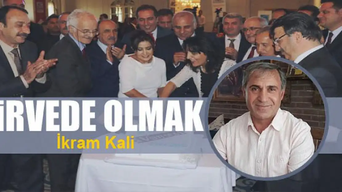 Zirvede olmak