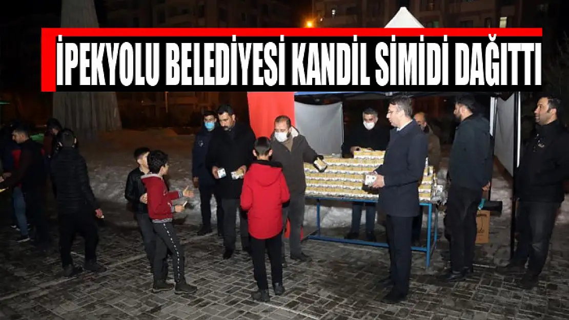 İpekyolu Belediyesi kandil simidi dağıttı