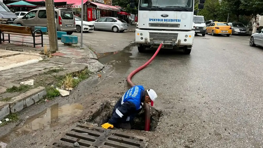 İpekyolu Belediyesi'nden drenaj hattı çalışması